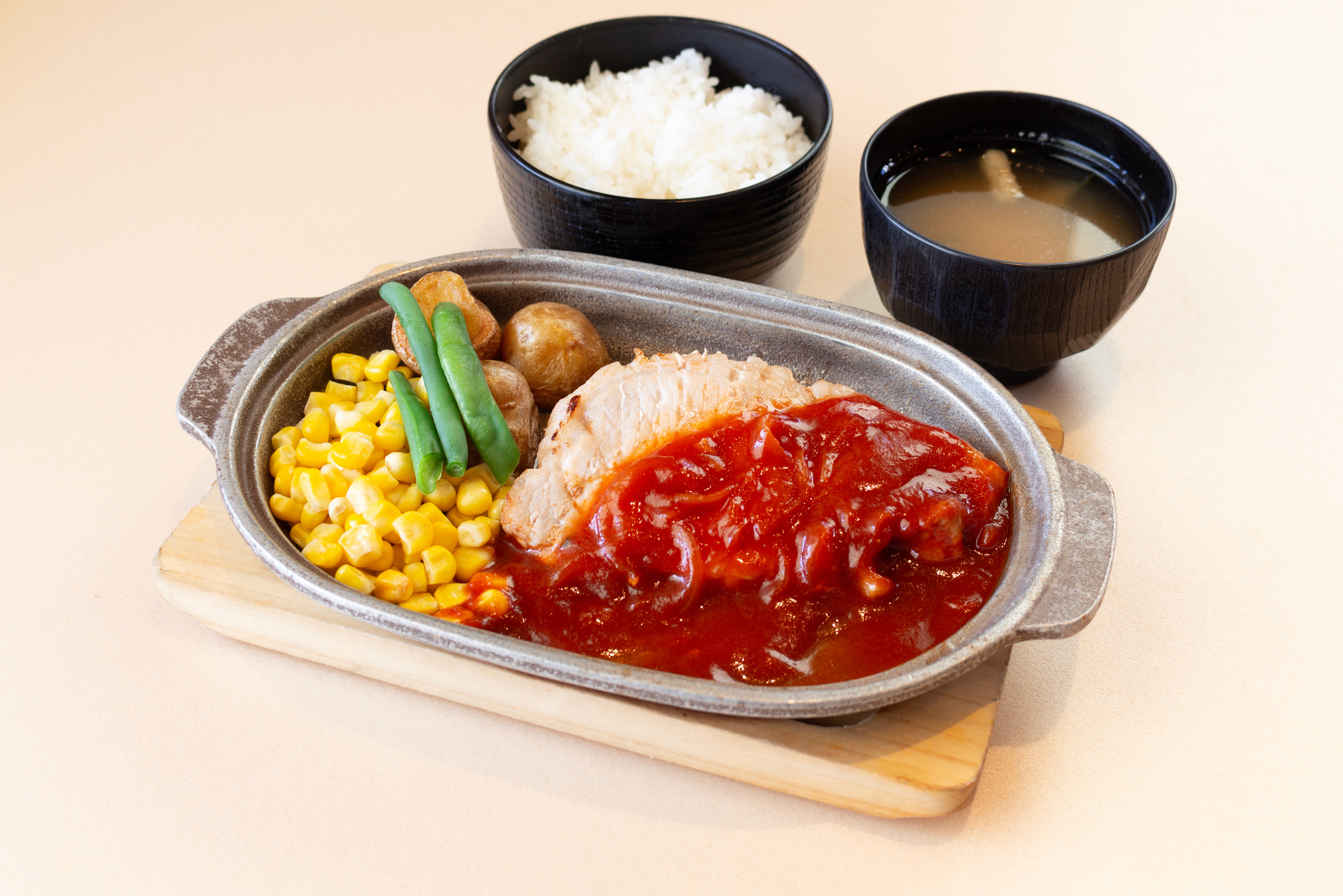 砂川ハイウェイオアシス館 (レストラン おあしす)