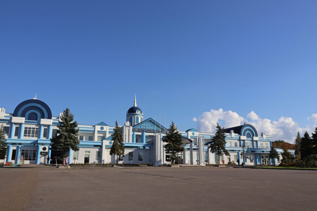 【砂川ハイウェイオアシス館】外観